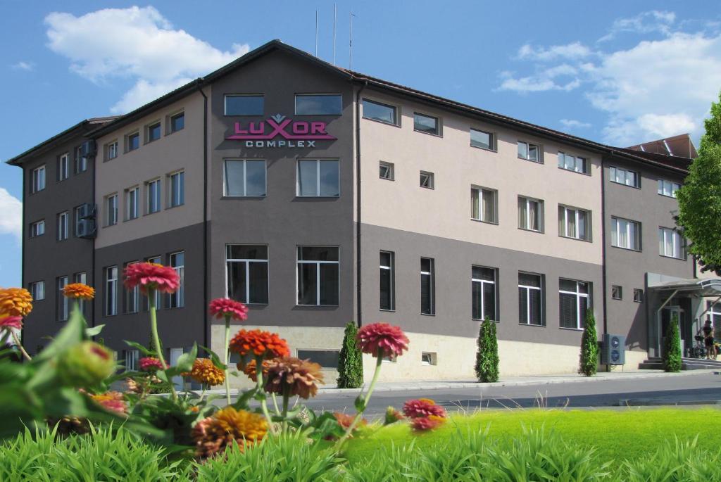 Luxor Complex Ivailovgrad Exterior foto